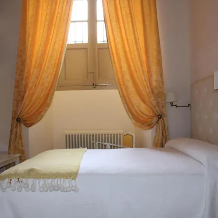 Arte Y Natura Valdivielso Hotel *