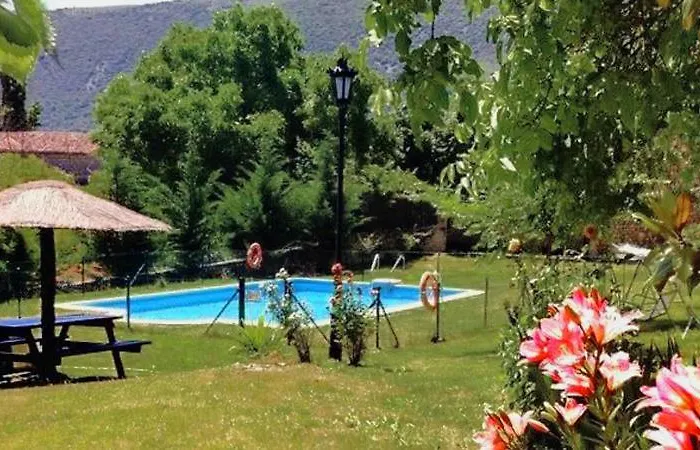 Arte Y Natura Valdivielso Hotell *