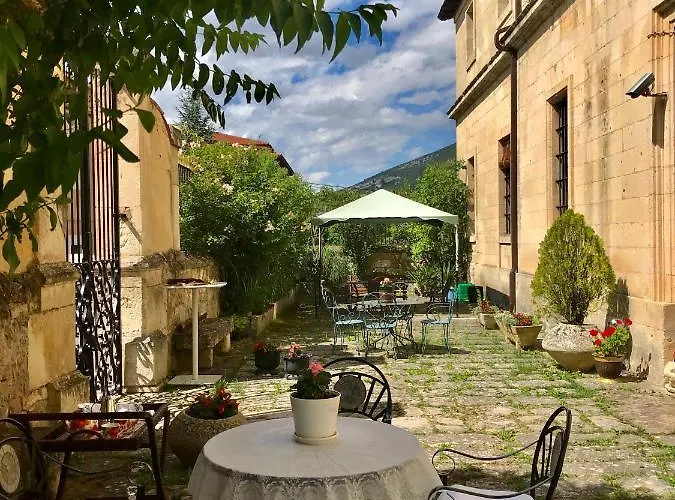 Arte Y Natura Valdivielso Hotell *